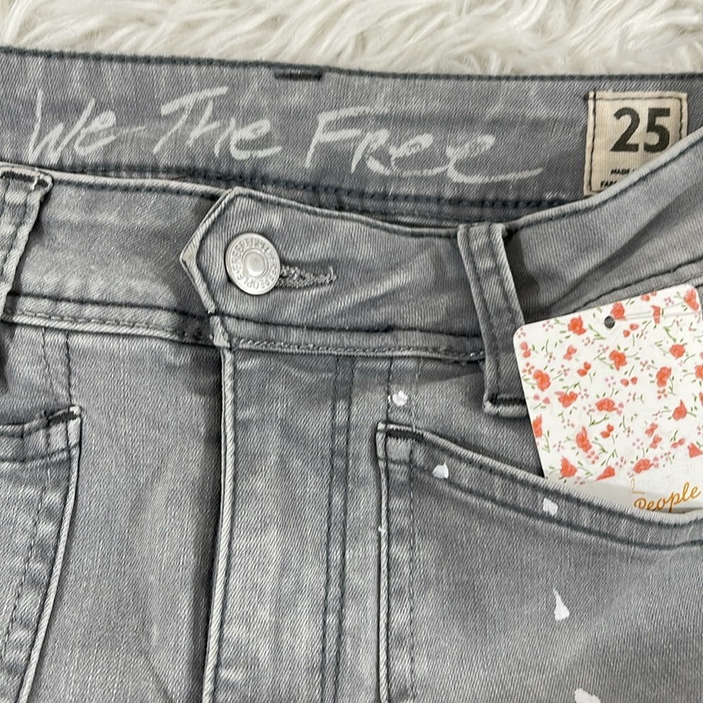 Free People WE THE FREE Grey Distressed Paint Splatter Skinny Jeans sz 25 NEW - Picture 9 of 16